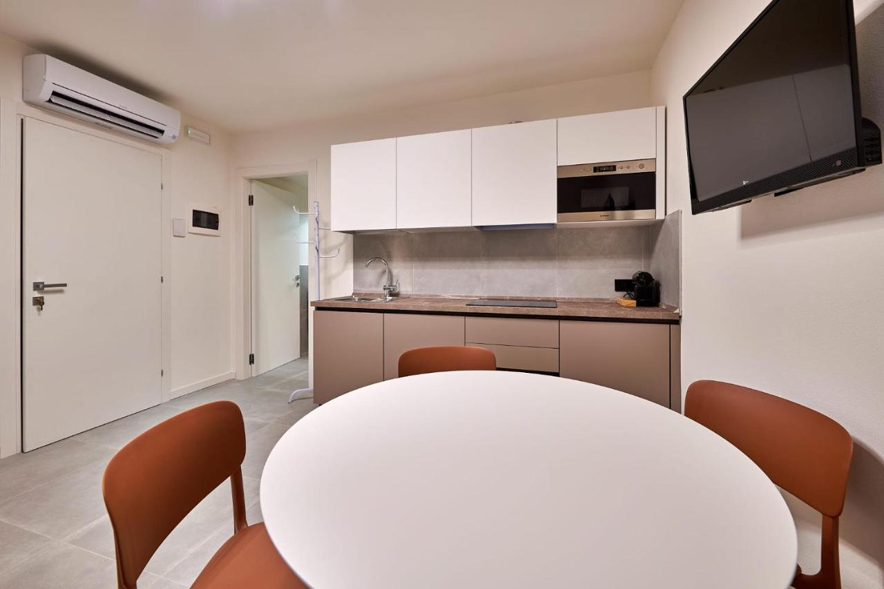 Apartmentsgarda - Residenza Mercanti 외부 사진